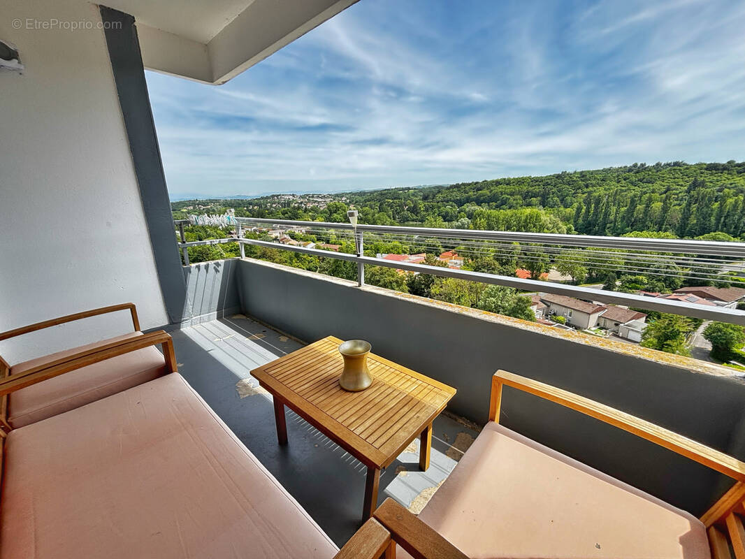 Appartement à VILLEFONTAINE