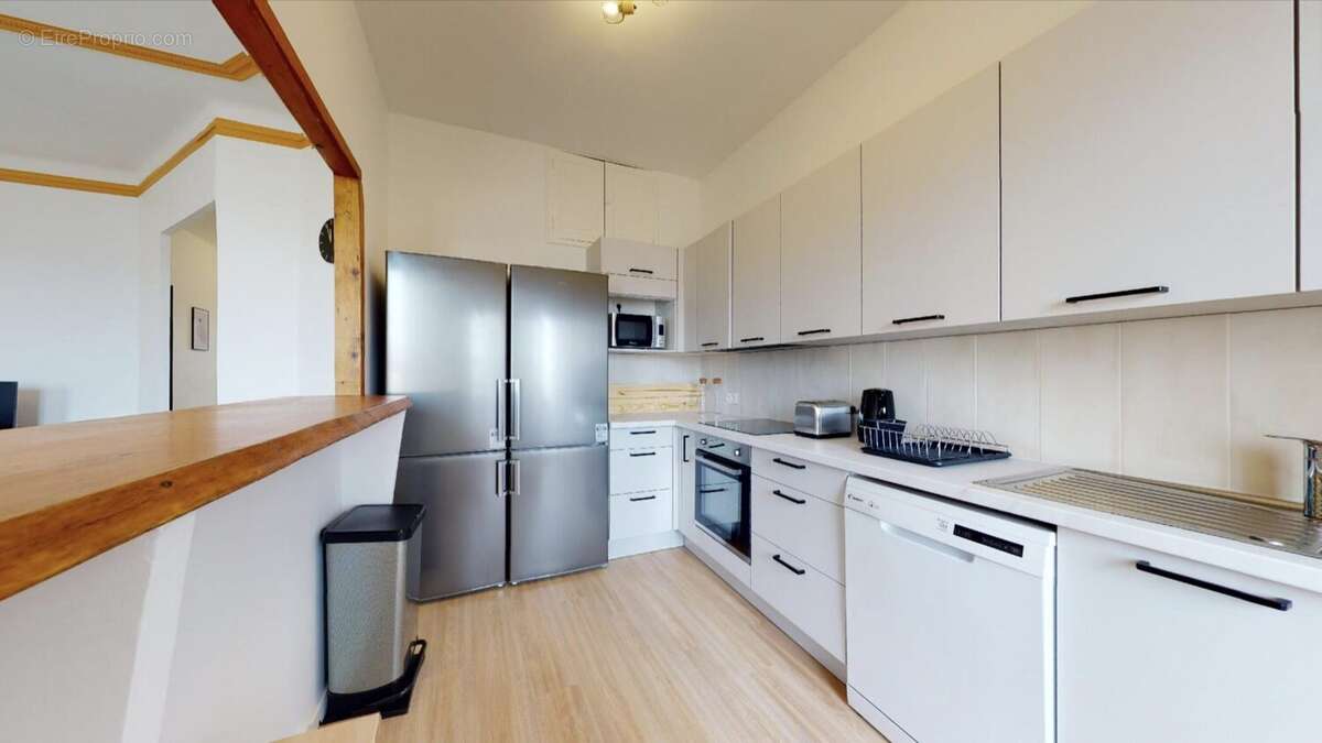 Appartement à SURESNES