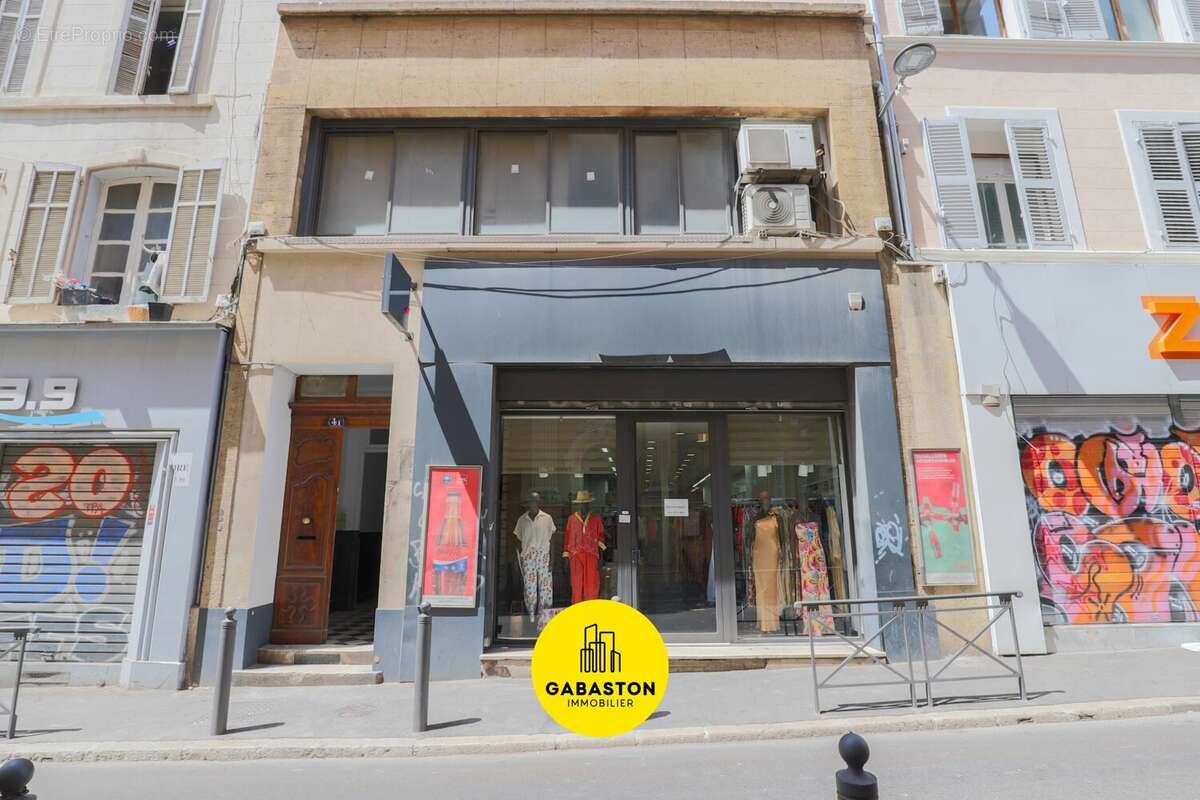 Commerce à MARSEILLE-1E