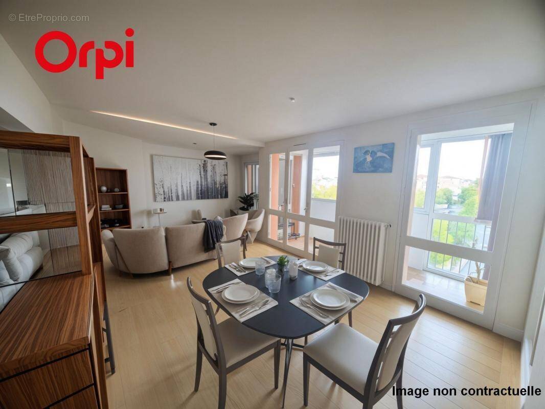 Appartement à COLOMIERS