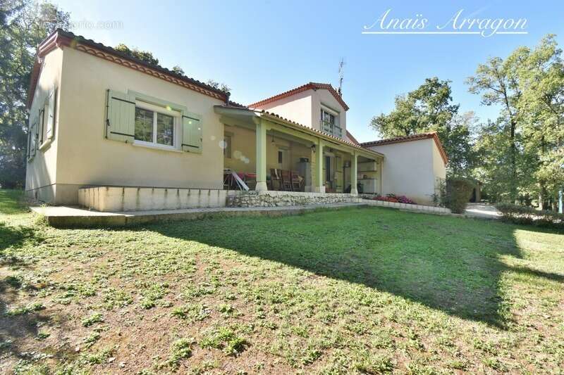 Maison à HAUTEFAGE-LA-TOUR