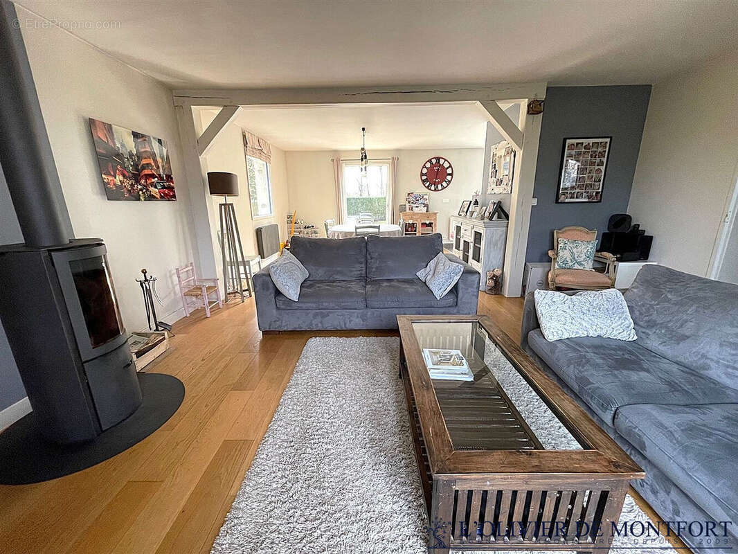 Maison à MONTFORT-L'AMAURY