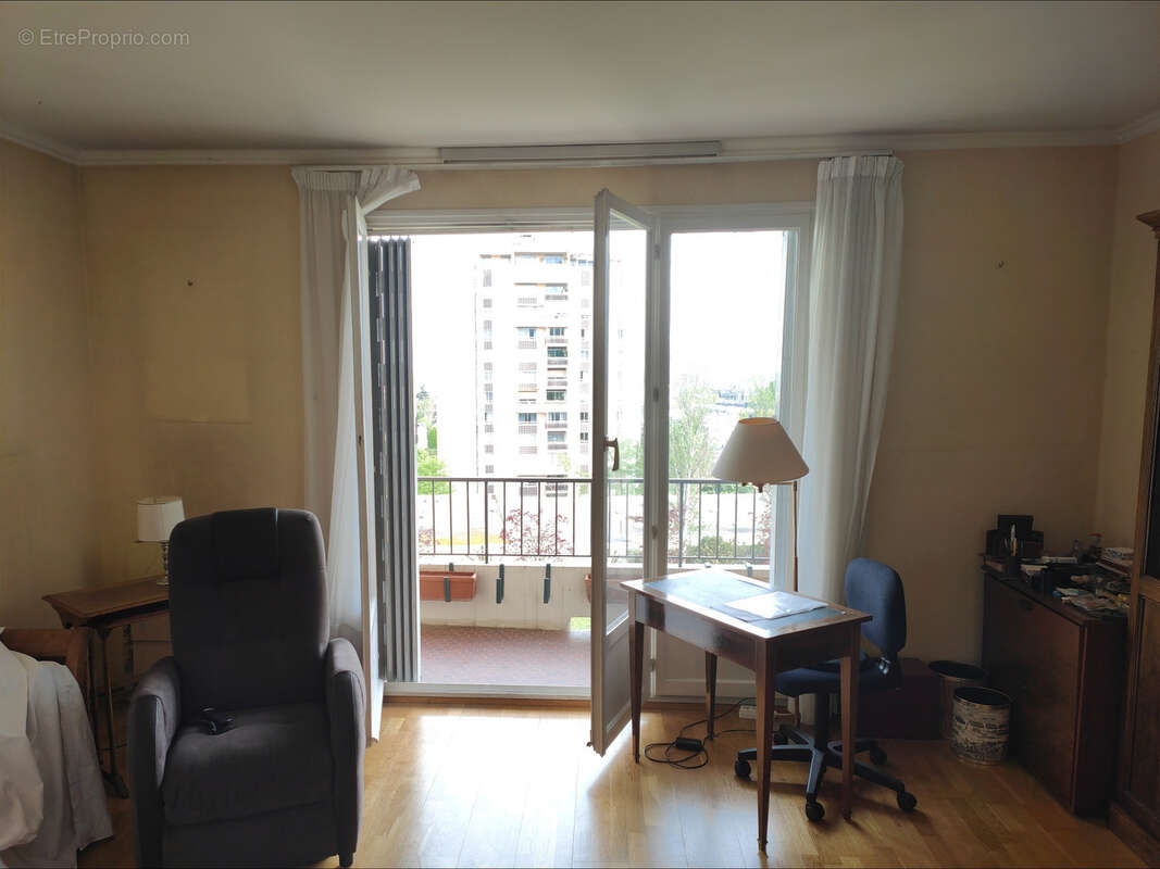 Appartement à TALANT
