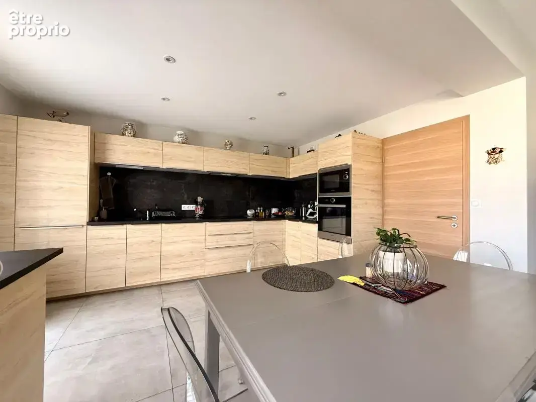 ARC SUR TILLE CENTRE : Maison de plain-pied 3 chambres sur un terrain de 523 m² - photo 7