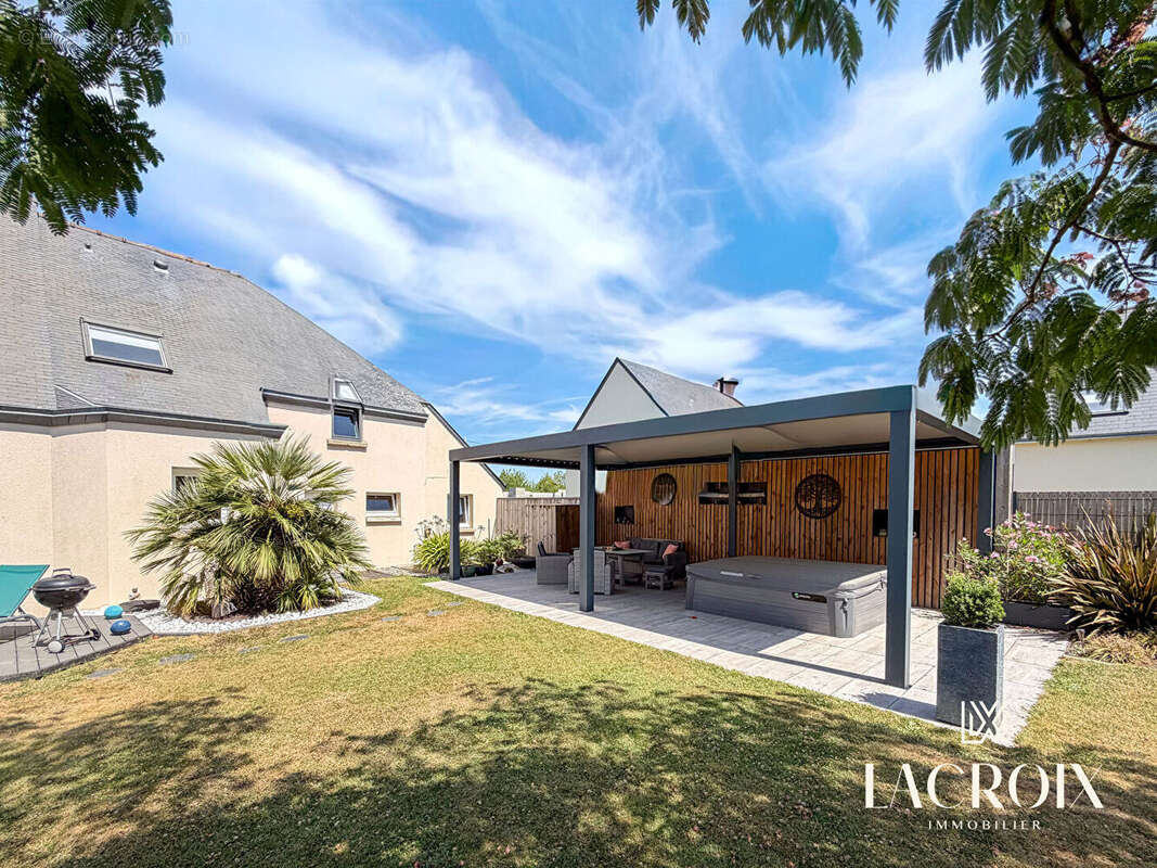 A VENDRE - Maison 7 pièces - QUÉVERT - photo 2