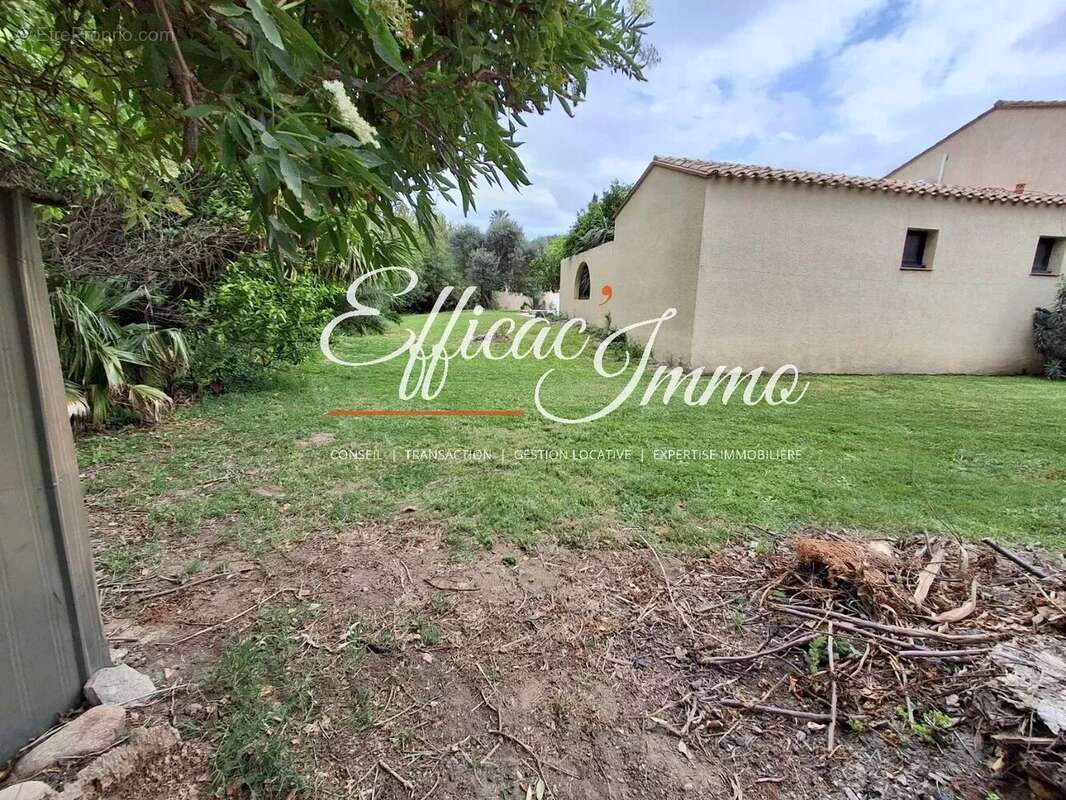 Maison 6P sur terrain de 2100m² avec piscine et dépendance - photo 26