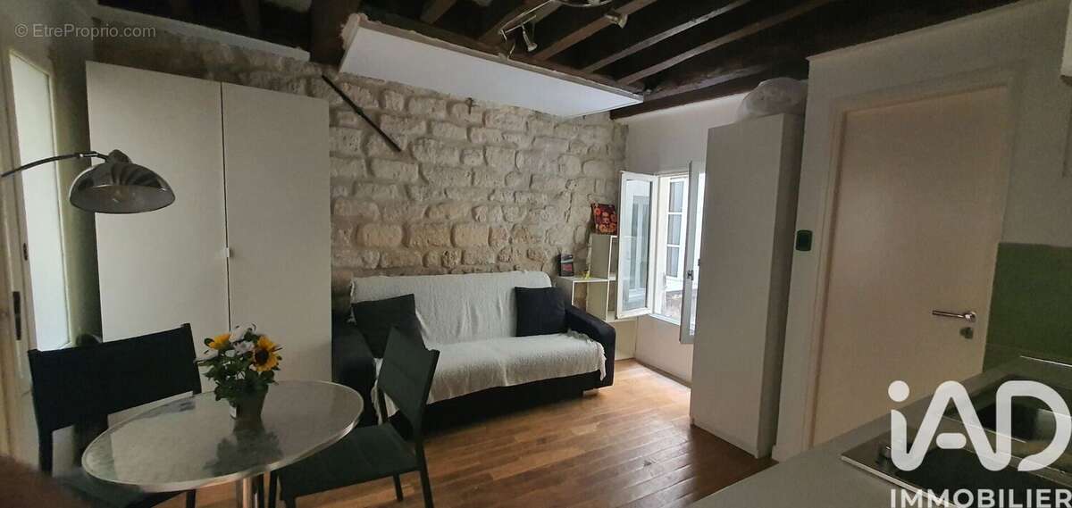 Photo 3 - Appartement à PARIS-3E