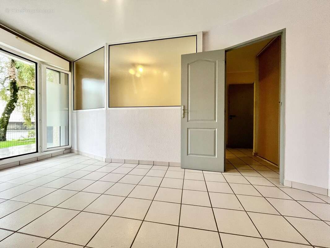 Appartement à GROISY