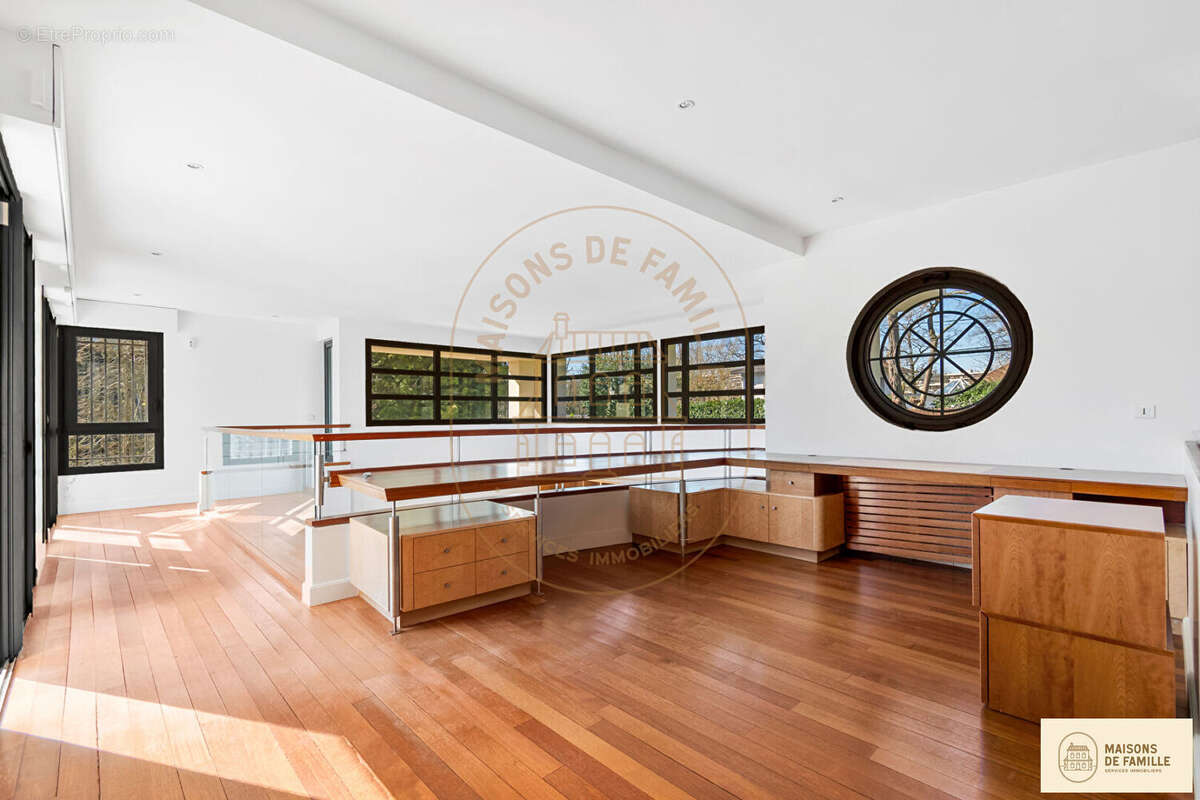 Maison à RUEIL-MALMAISON