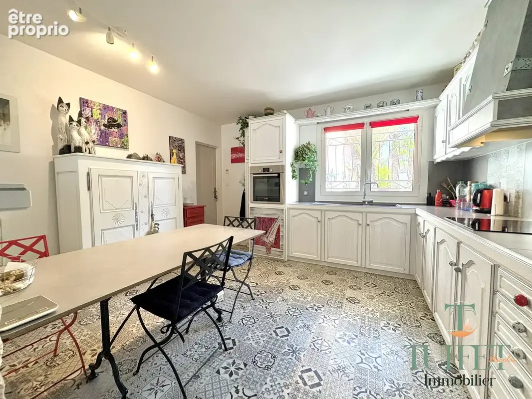 Maison 8 pièces 202 m² à vendre à La Tremblade (17390) - photo 5