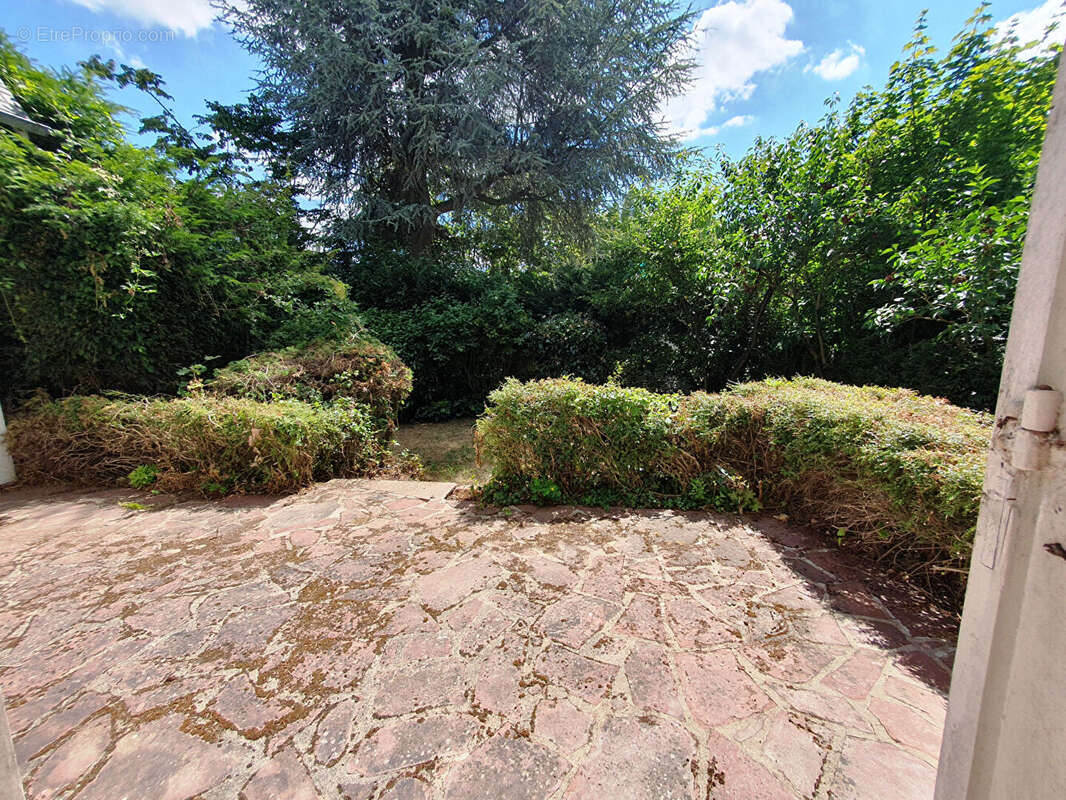 Maison à L&#039;HAY-LES-ROSES