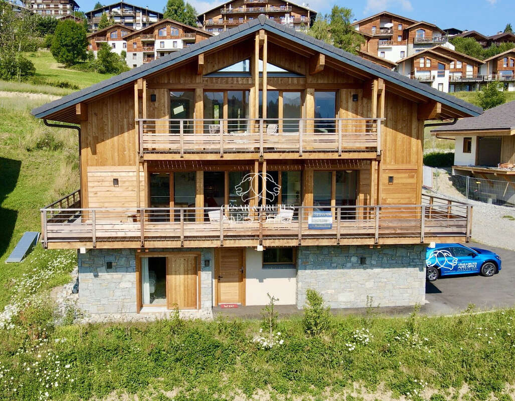 Maison à COMBLOUX