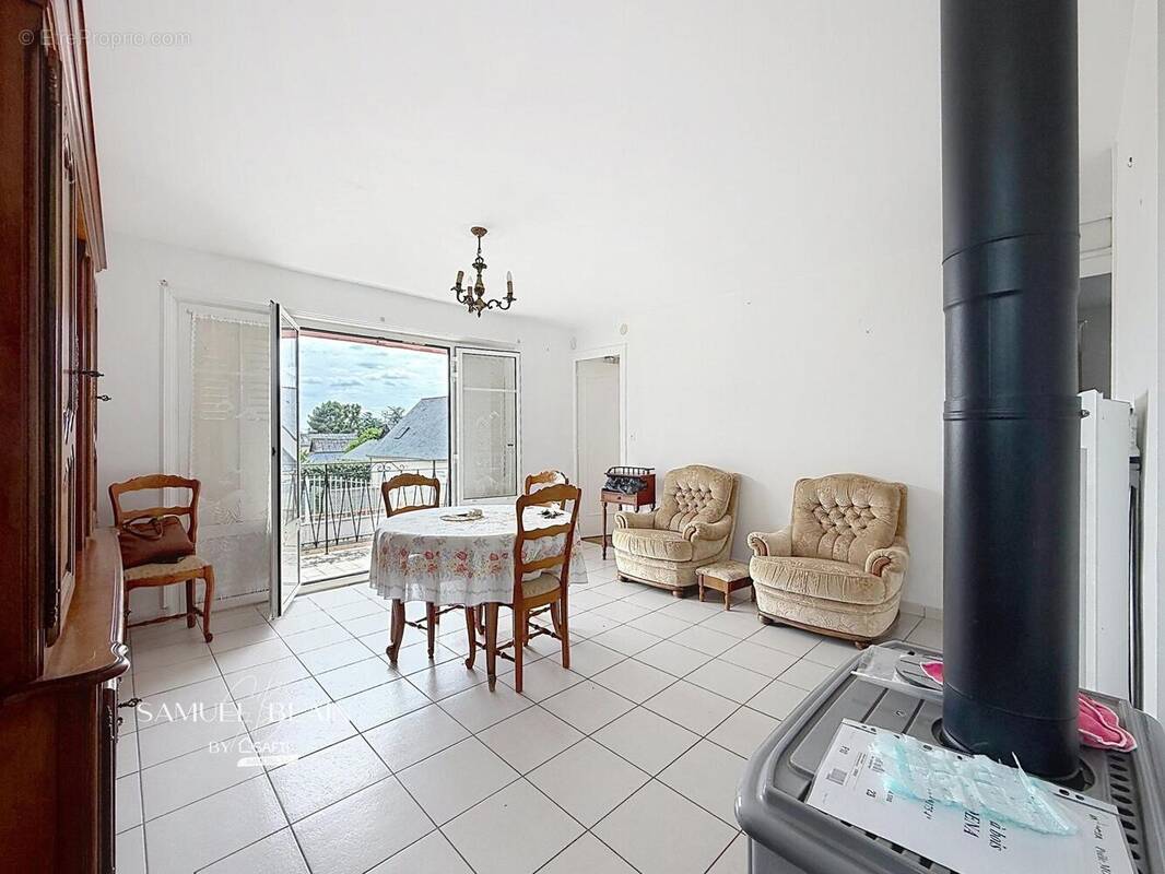 Photo 1 - Appartement à ALLONNES