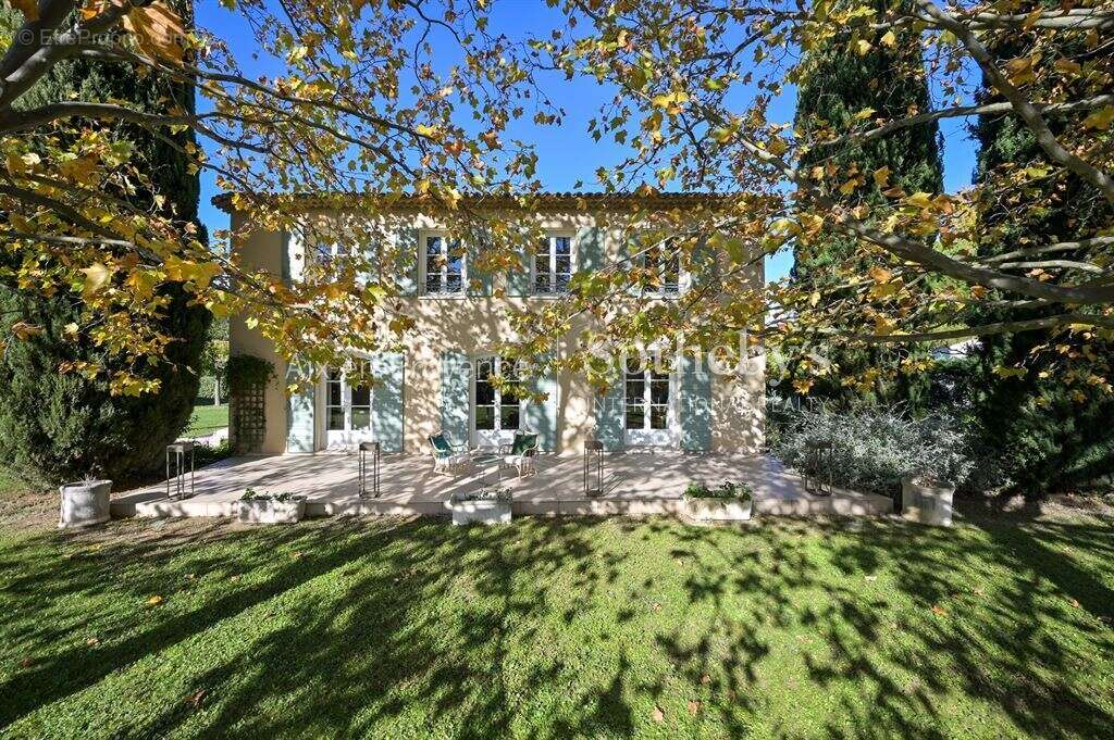 Maison à AIX-EN-PROVENCE