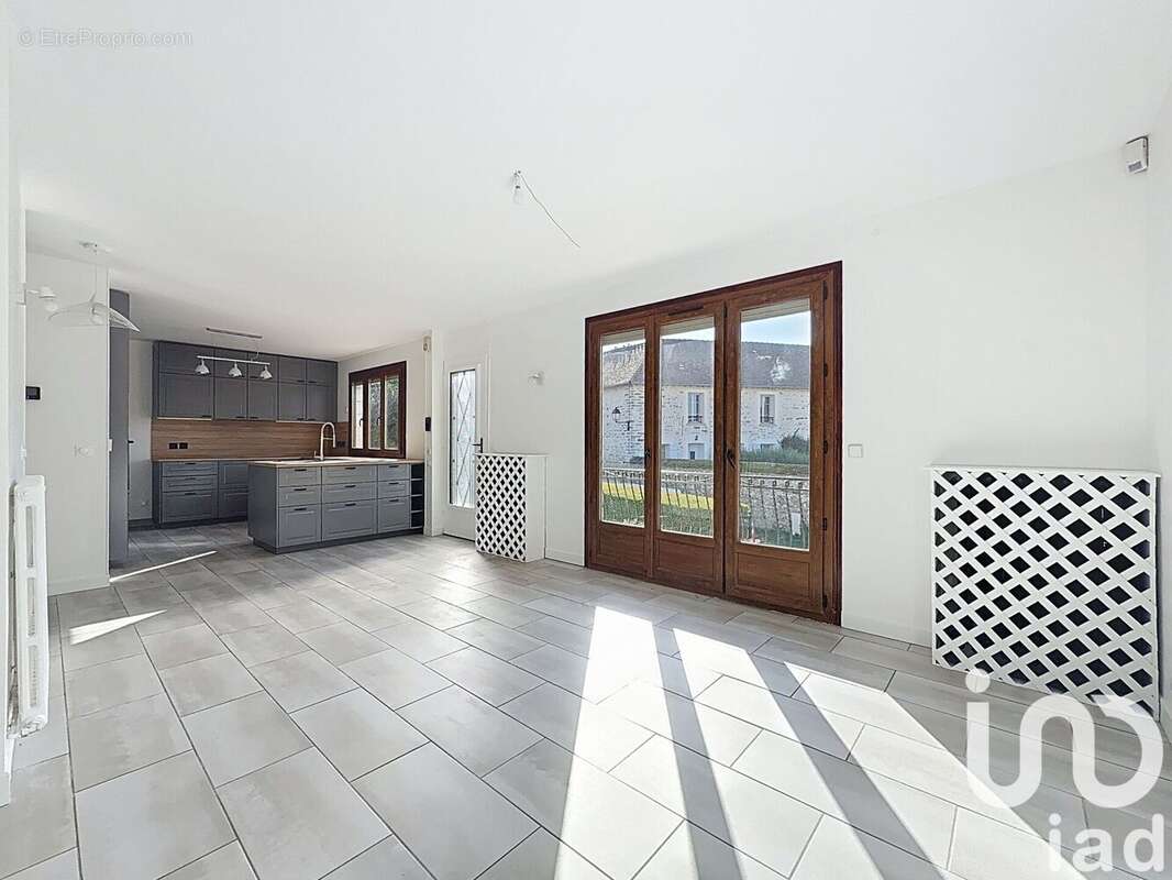 Photo 2 - Appartement à MAUCHAMPS