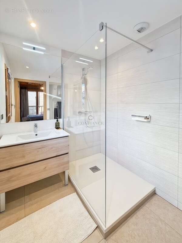 Maison à SAINT-ETIENNE-DE-TINEE