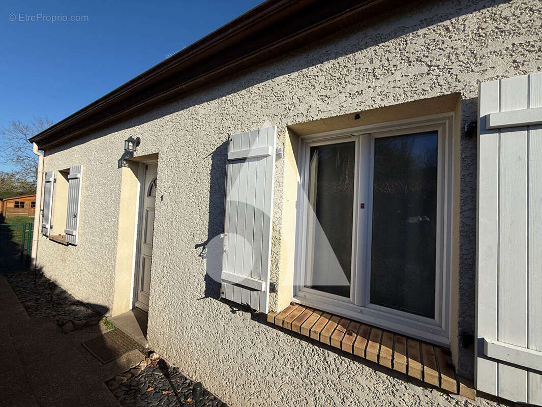 Maison à VAUX-SUR-EURE