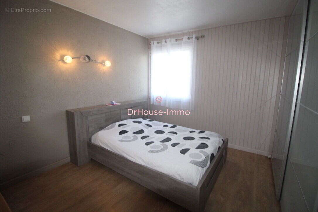 Appartement à LA CROIX-VALMER