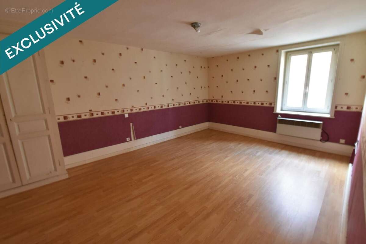 Maison 113 m² à Julienas  - photo 2