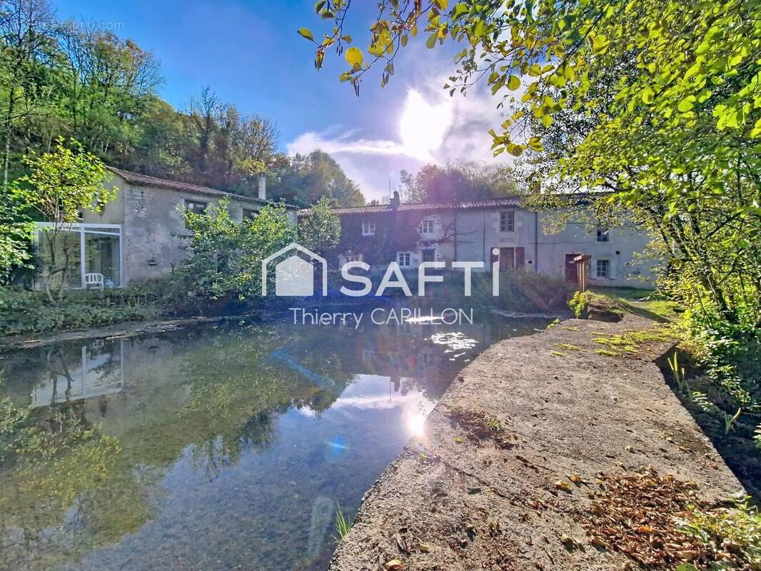 Photo 1 - Maison à SAINT-MARTIN-DE-SAINT-MAIXENT