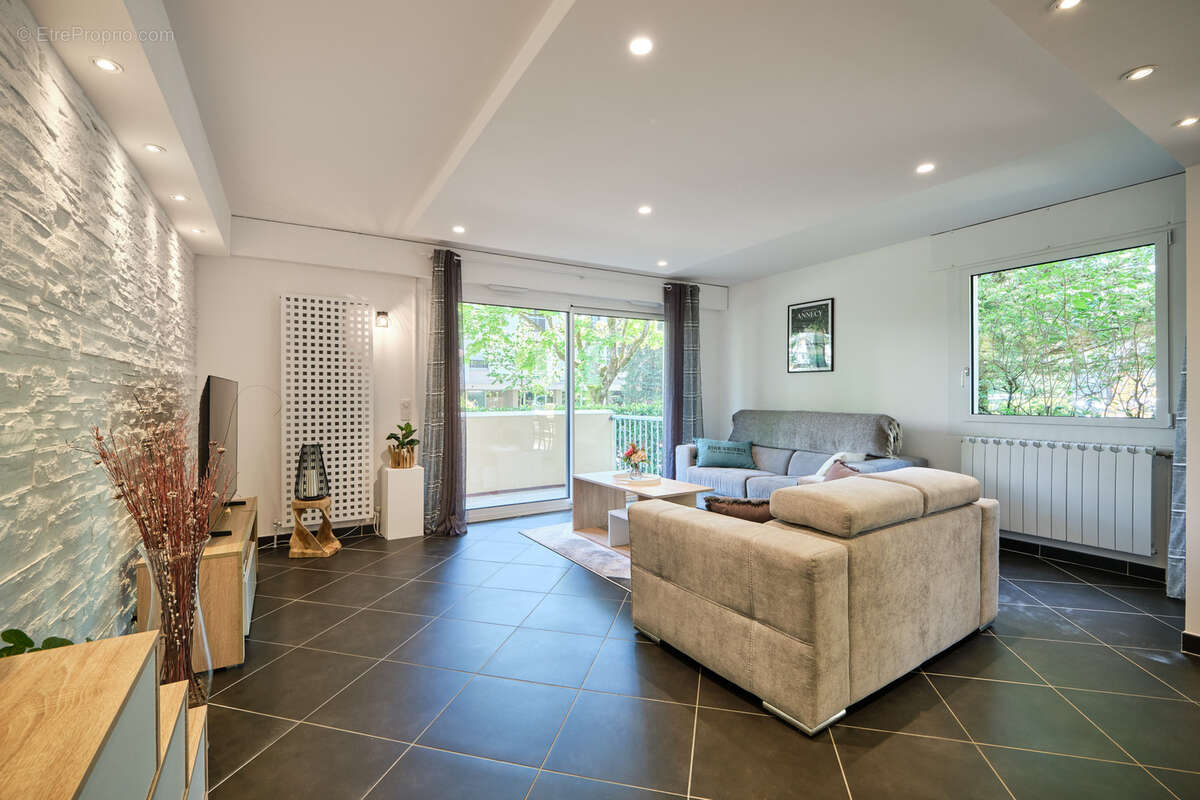 Appartement à ANNECY-LE-VIEUX