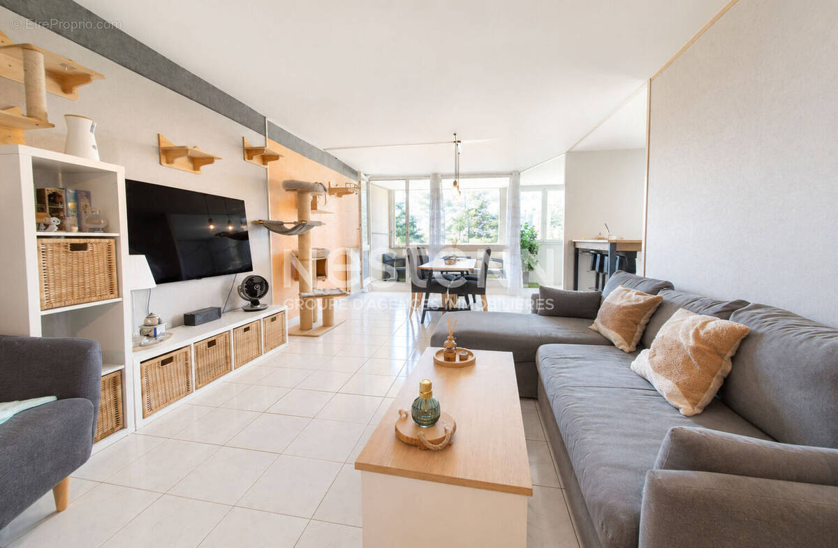 Appartement à ROISSY-EN-BRIE