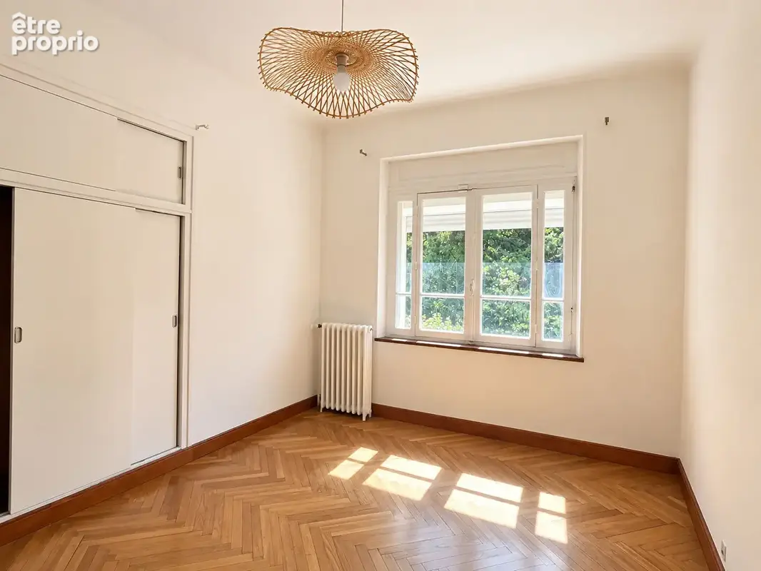 Ref : dyptique5 : pavillon avec garage piscine et jardin - photo 11