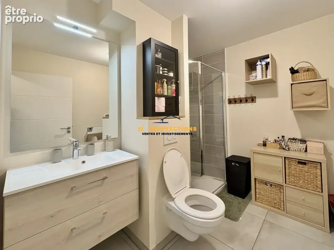 Appartement 43 m² à Saint-Etienne  - photo 9