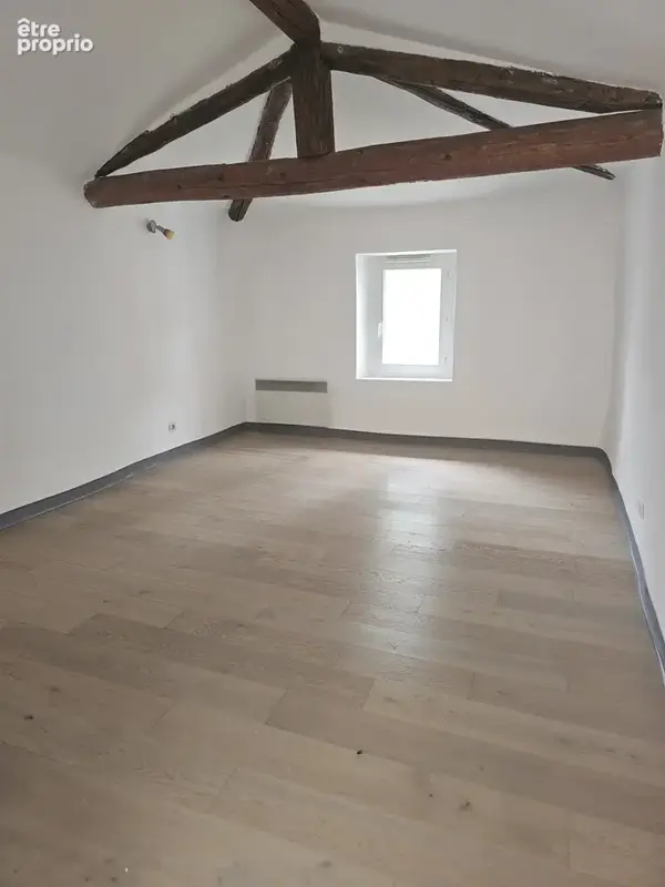 T3 en triplex à La Roque-d'Anthéron - photo 2