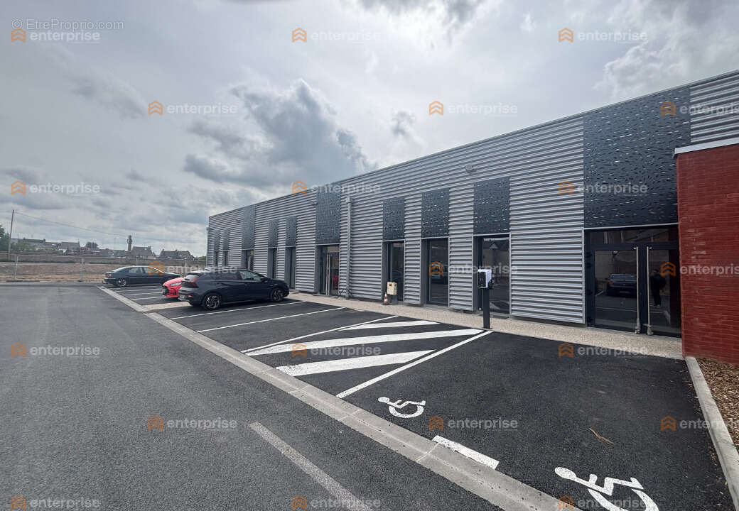 A vendre - cellule/ bureau - 180m2 - caudry - ideal activité medicale, commerciale - photo 4