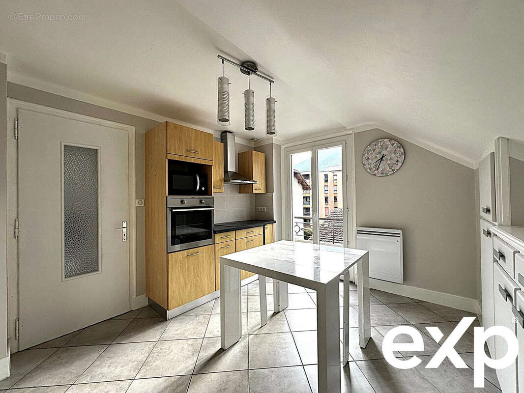 Appartement à CLUSES