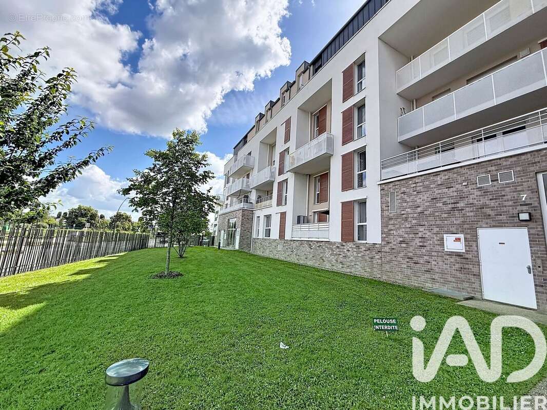 Photo 2 - Appartement à VILLENEUVE-LE-ROI