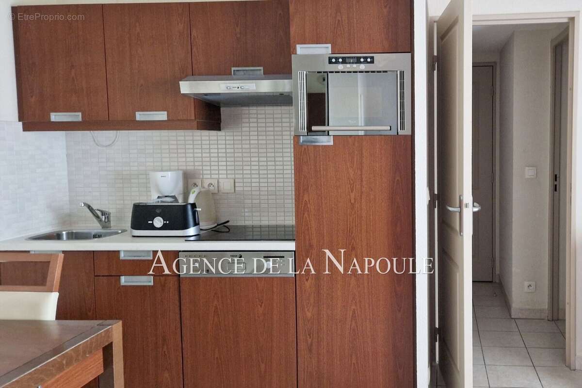 Appartement à MANDELIEU-LA-NAPOULE