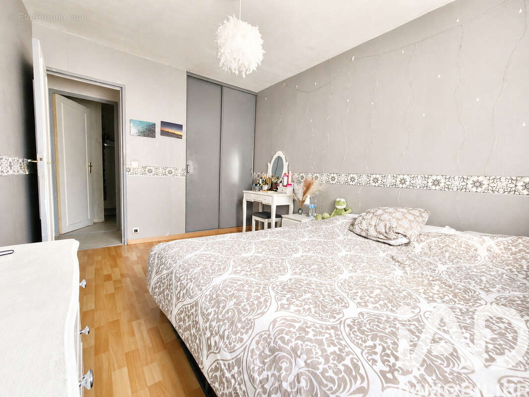 Photo 8 - Appartement à CERGY