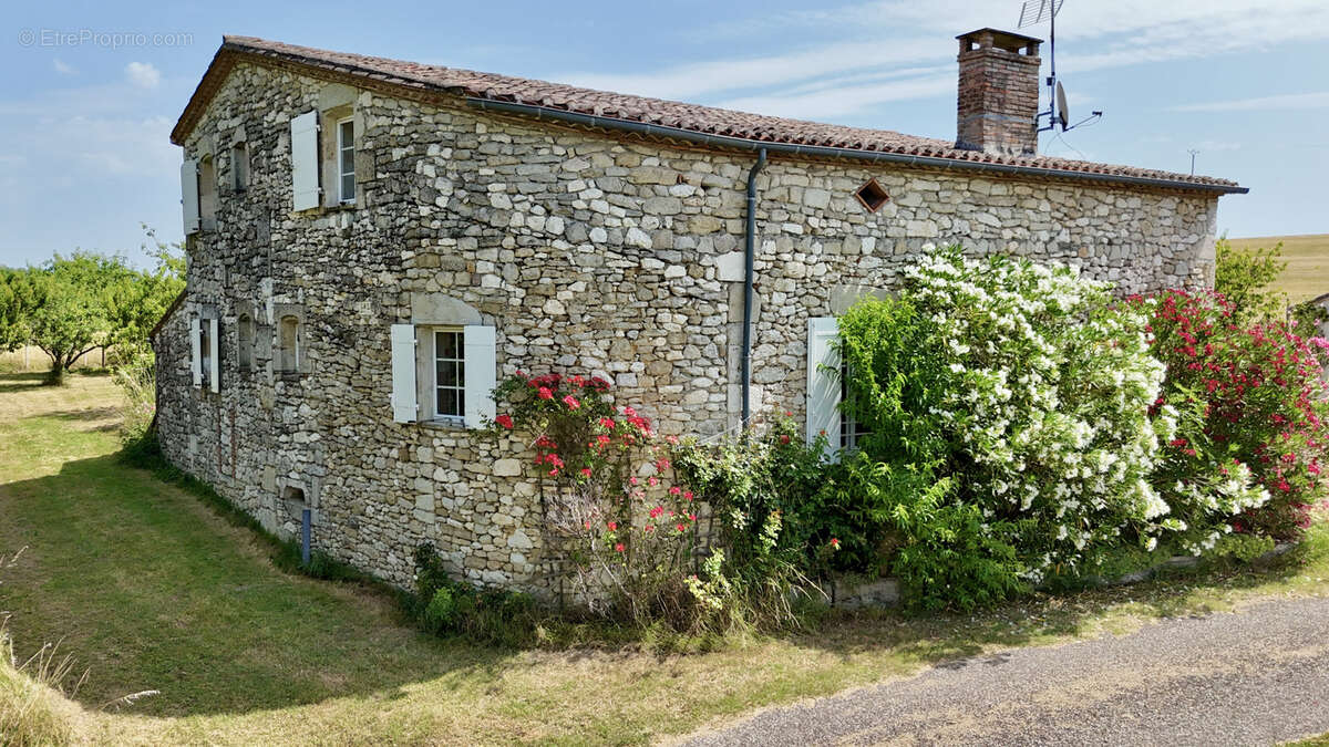 Maison à DURAS