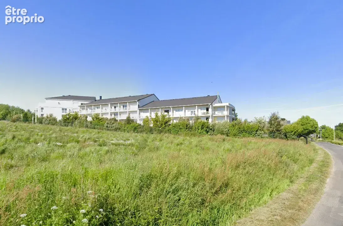 INVESTISSEMENT LOCATIF  GUICHEN  Résidence d'Affaires Cap West Guichen - 8,82 de rentabilité - photo 3