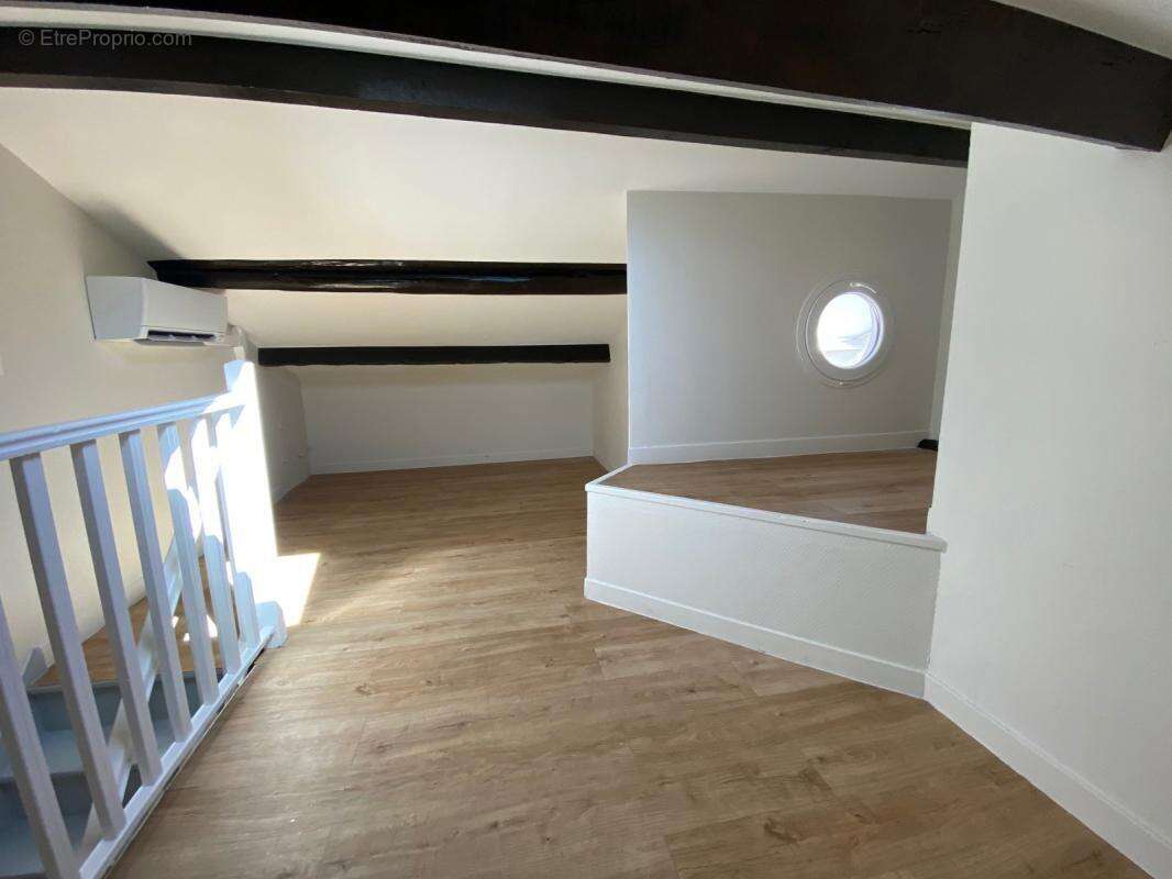 Maison à NIMES