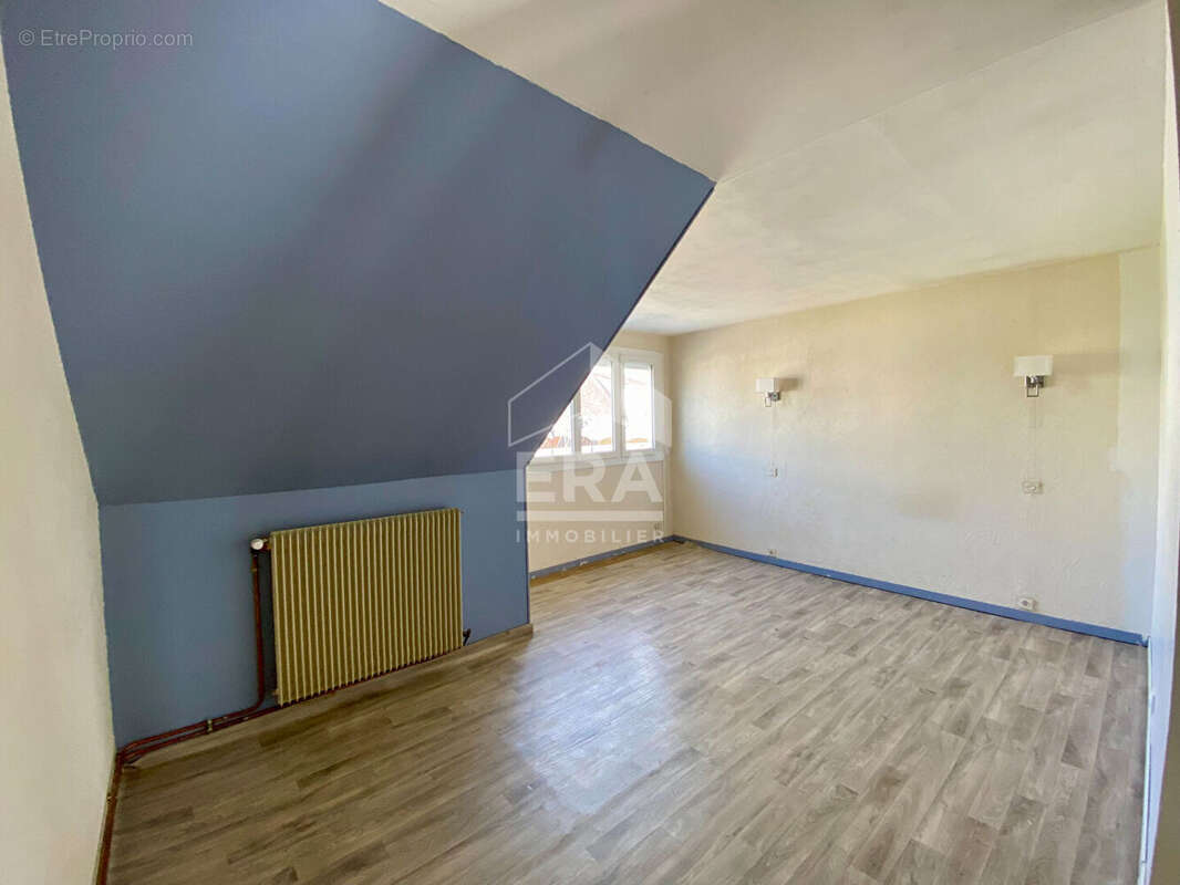 Maison à NEMOURS