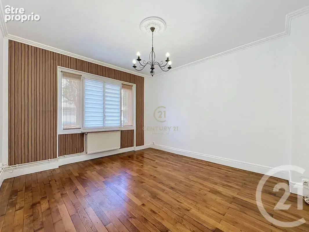 Appartement à GIVORS