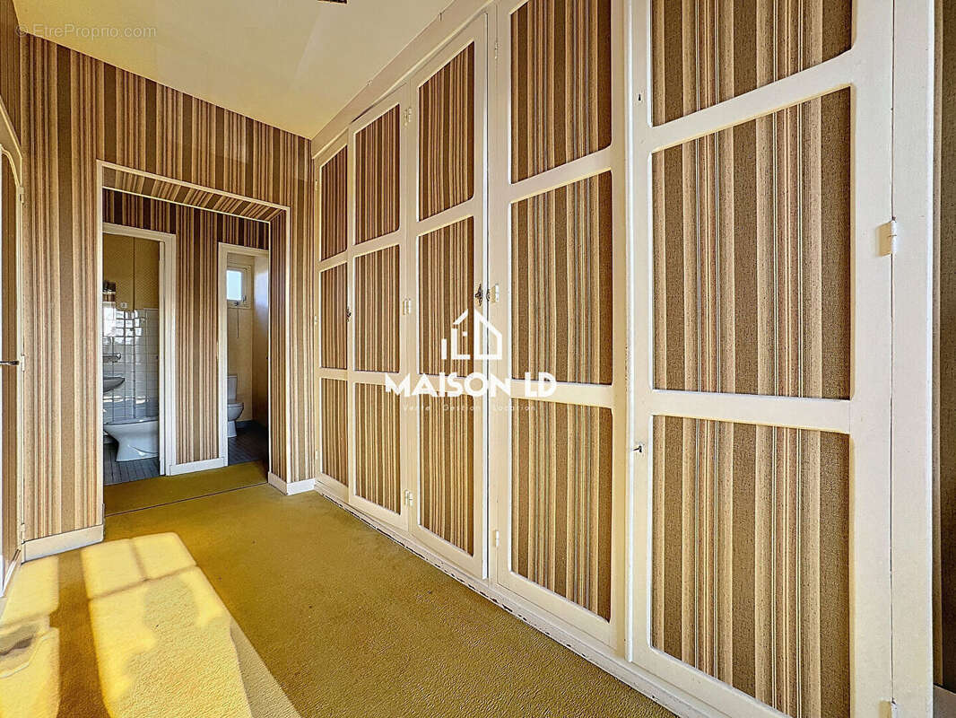 Maison à SAINT-PIERRE-SUR-DIVES