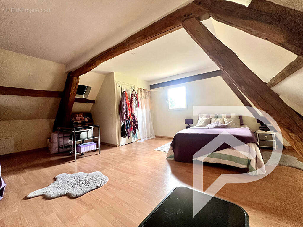 Maison à VILLERS-COTTERETS