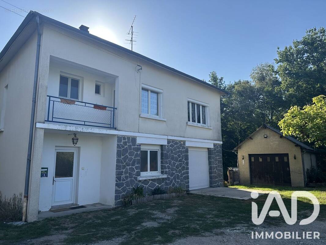 Photo 1 - Maison à CORREZE
