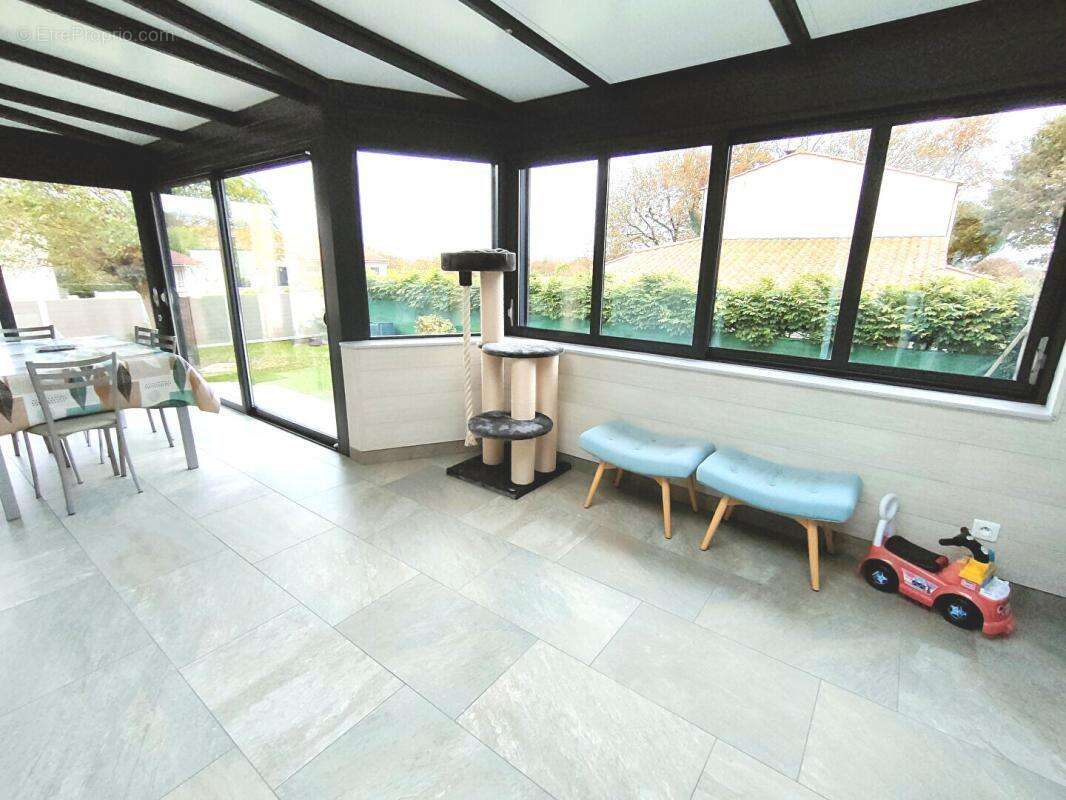 Maison Mortagne sur Sèvre 6 pièces 150 m2 - photo 7
