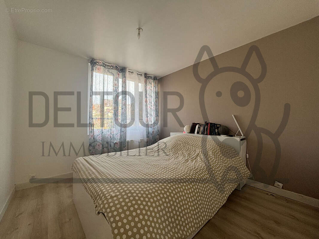 Maison à COULOMMIERS