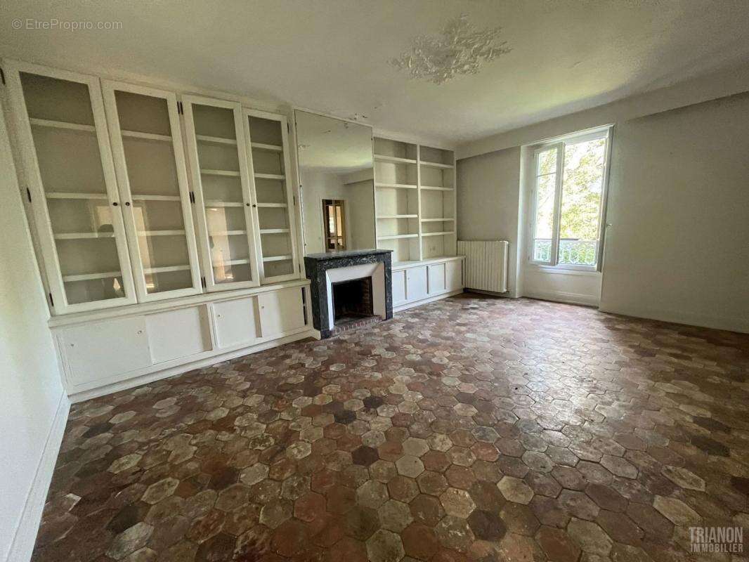 Maison à LOUVECIENNES