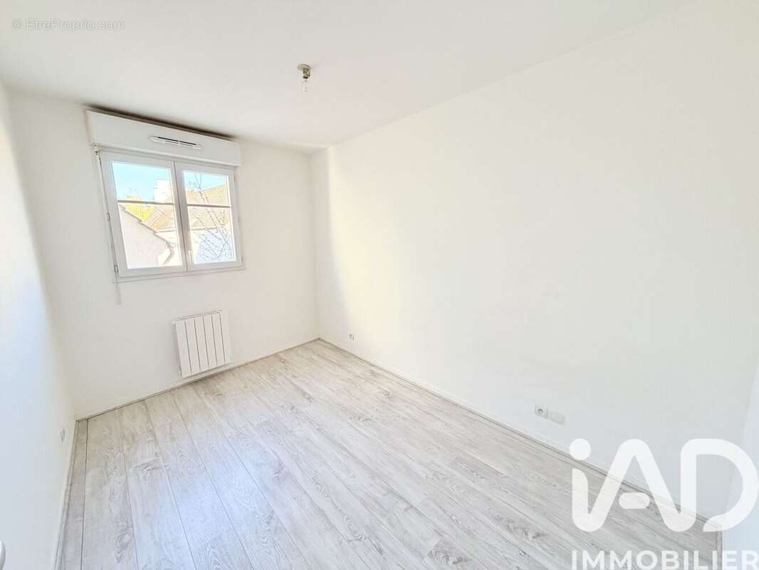 Photo 9 - Appartement à BRIE-COMTE-ROBERT