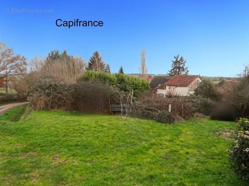 Maison de campagne à rénover – Beau potentiel – Terrain 1 060 m² - photo 3