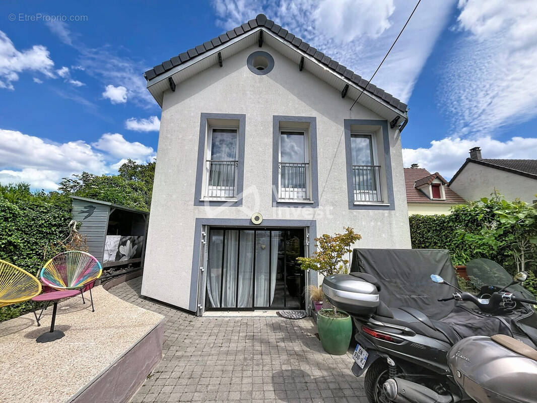 Maison à RUEIL-MALMAISON