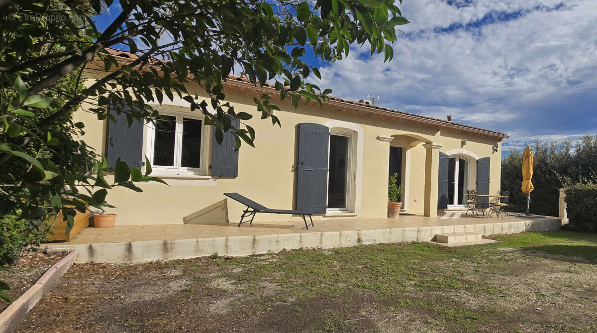 Maison à JONQUERETTES