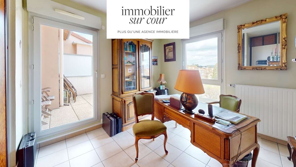 Appartement à SAINT-ETIENNE